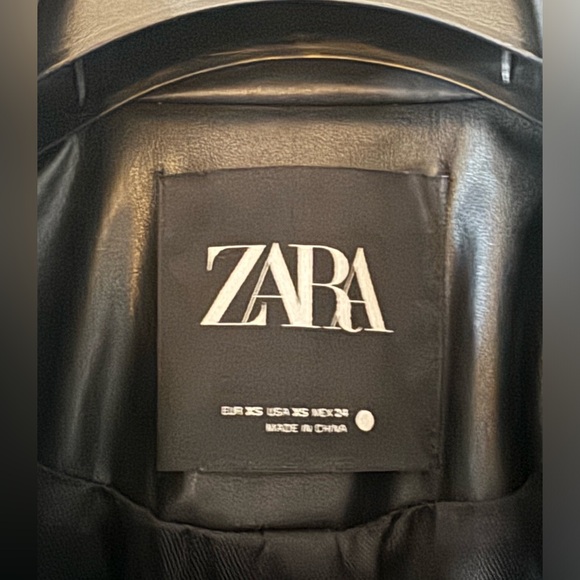 COPY - Zara Faux Leather Trench Coat - Picture 3 of 4